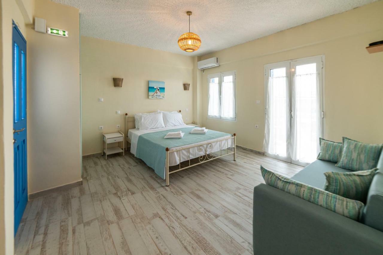 Cyclades Luxury Studios Nea Poteidaia Exteriér fotografie